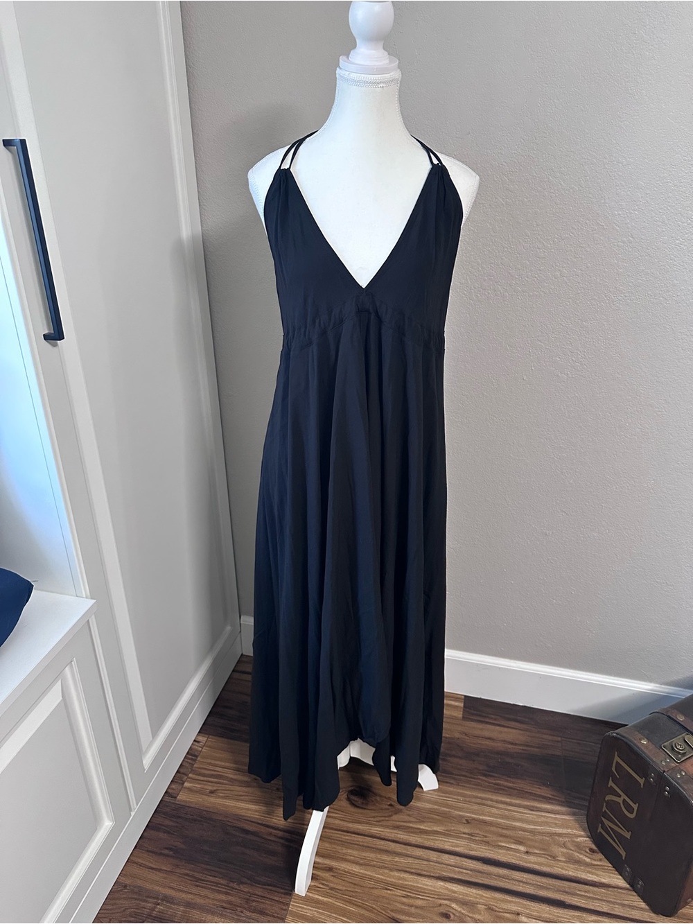 lovestitch Black V-Neck Double Spaghetti Strap Maxi Dress